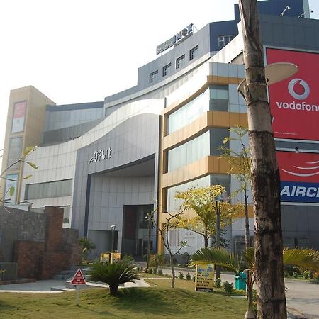 Rose Valley Orbit Hotel 西里古里 外观 照片