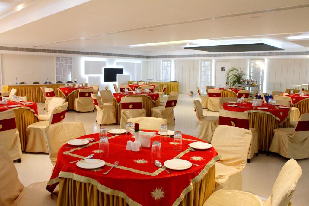 Rose Valley Orbit Hotel 西里古里 外观 照片